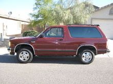 SEPTEMBER 2010 - MOST ALL THE CHROME IS IN GOOD SHAPE. IT'S GOT A LITTLE DING/POWSER ON THE TOP FENDER EDGE, NOTHING MAJOR THOUGH