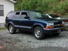 This is a before pic of Ole Blaze...... All that was dun yet waz 2.5% Lumar limo tint on all the glass.......