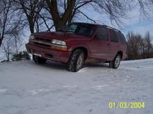 4x4 in the snow