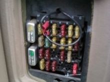 fuse box, has my attention now, wiring a bit funny, such as a toggle swith for rear hatch and horn, so wanted to figure that out
