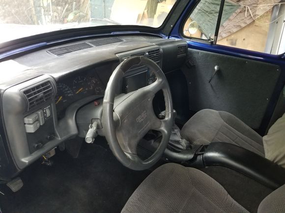 Interior is also s10 Blazer