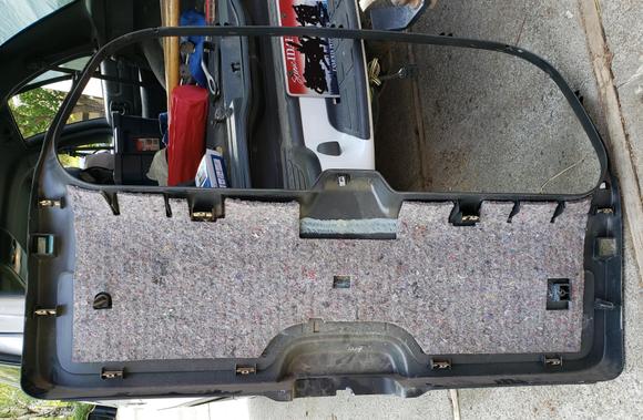 Notice the metal clips for the lower part.
   
  