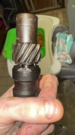 Gears could almost slice your finger open “old distributor” 