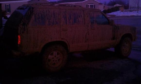got alil mud on the tires