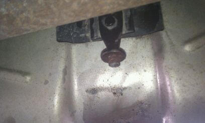 Just a close up of the broken hanger