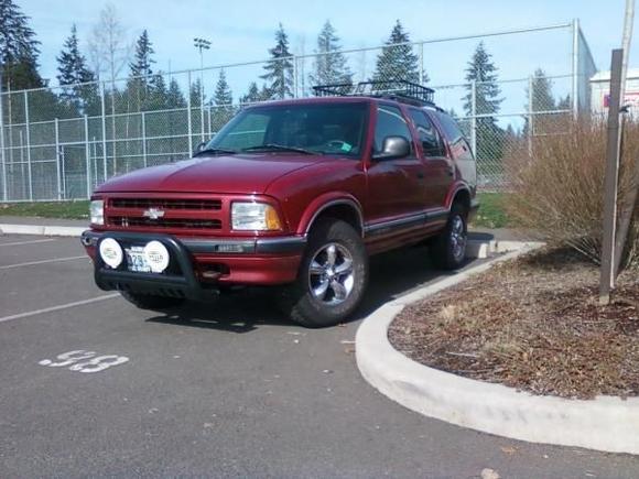 Bull bar and roof rack