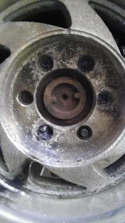 previous owner put the wrong lug nuts on. every tool ued to remove them broke. BUT YA CAN'T BRAKE FIRE