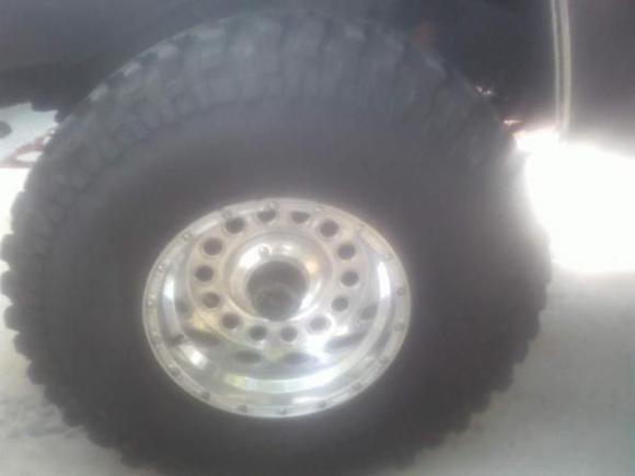 It seems like every time I take the time to polish these wheels Mud jumps out in front of me! LOL!