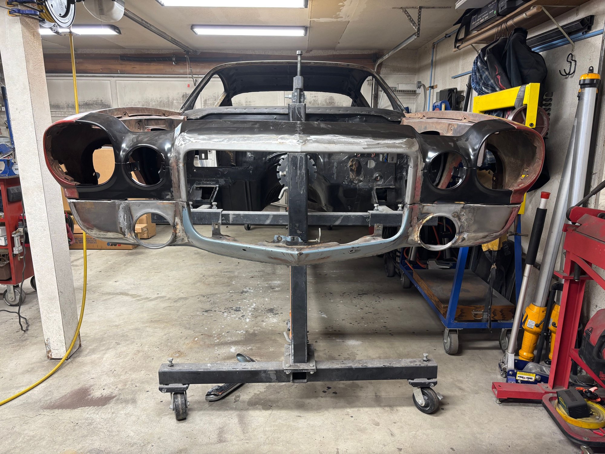 Two RS upper valances, one standard upper valence, and one standard lower valence