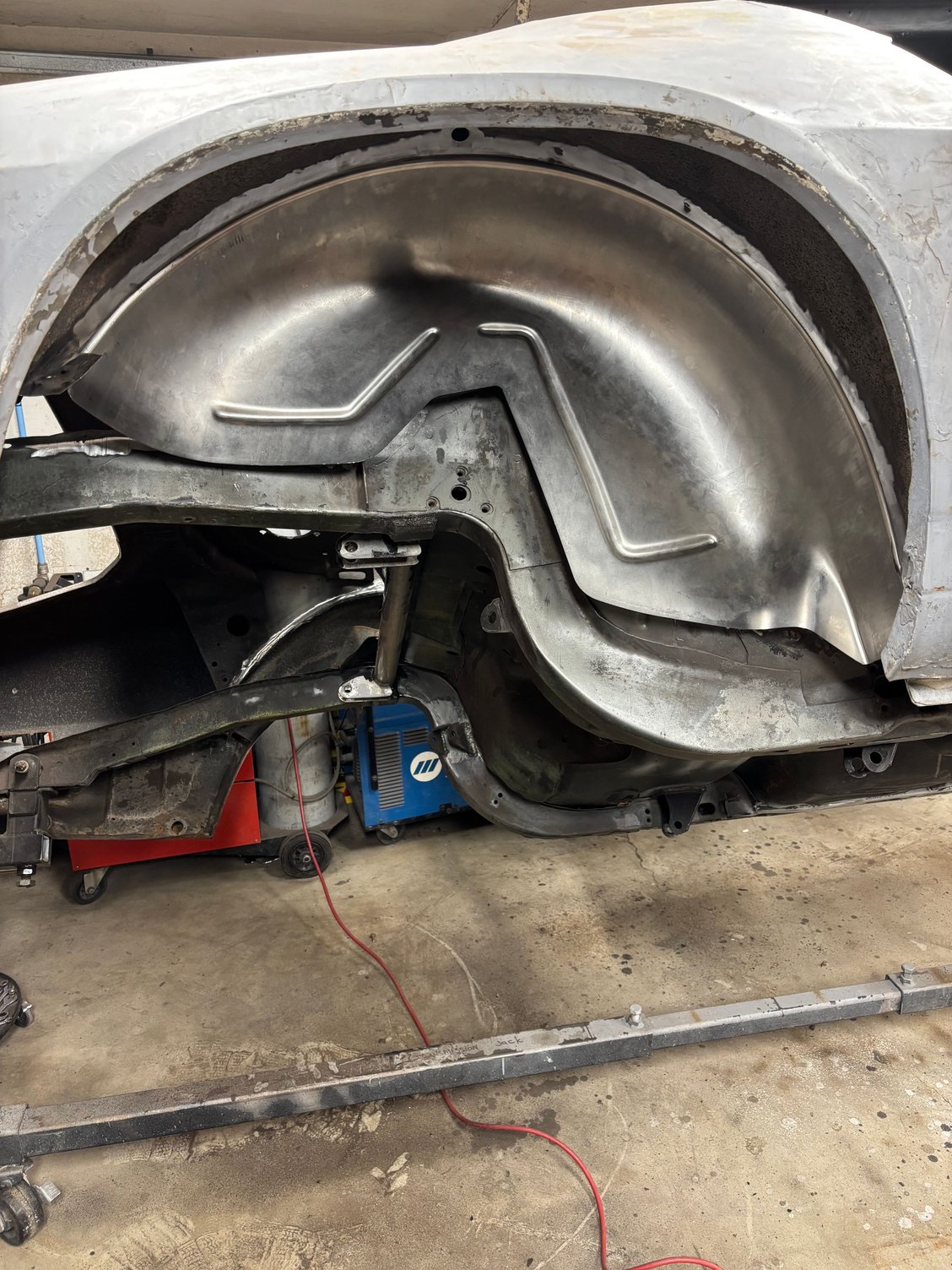 Fitting the new tubs.