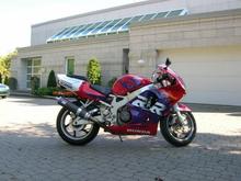 98 900rr 80,000km and still rip's the streets