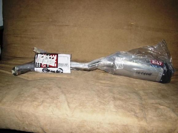 The Yosh RS-5 stainless slip on, will install this summer :)