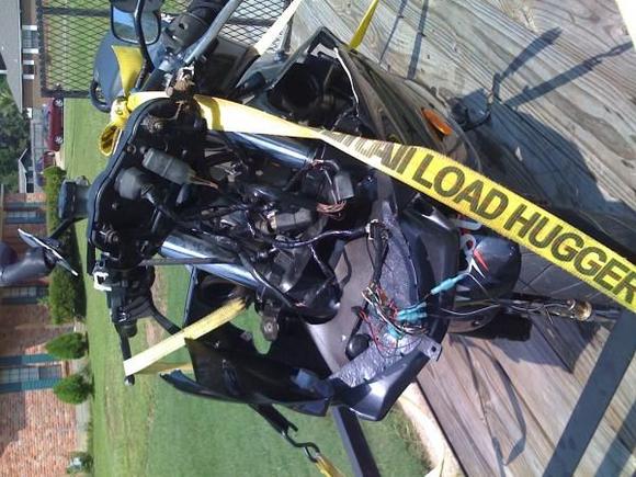 kawasaki zx-9 wreckage