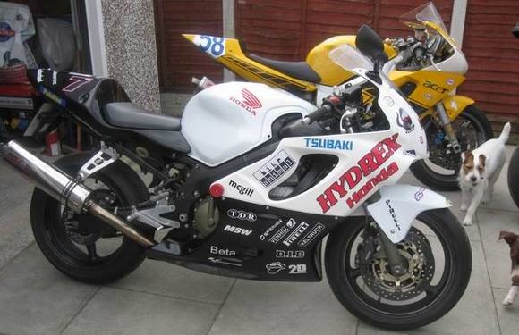 CBR 600 - The new baby - had her out today and have to say I am very pleased - just hope it doesn't go sideways down Oulton Park :-) with her indoors on it.