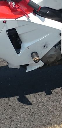 Fairing cracked and scuffs everywhere from being dropped or crashed.