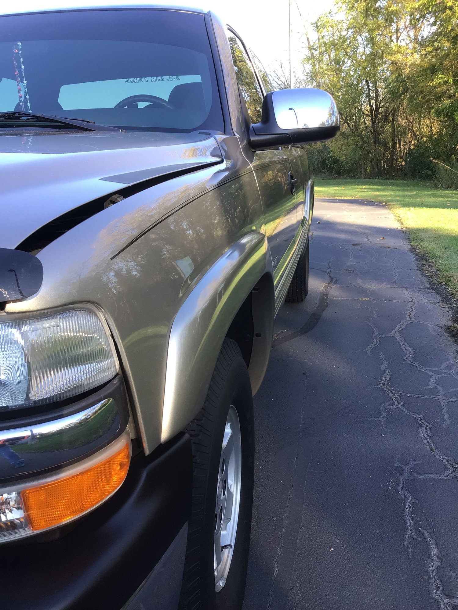 2001 Chevrolet Silverado 1500 - 2001 Chevrolet Silverado 1500 LS Extended Cab z71 - Used - VIN 1GCEK19T81E250125 - 8 cyl - 4WD - Automatic - Truck - Beige - West Chester, OH 45069, United States