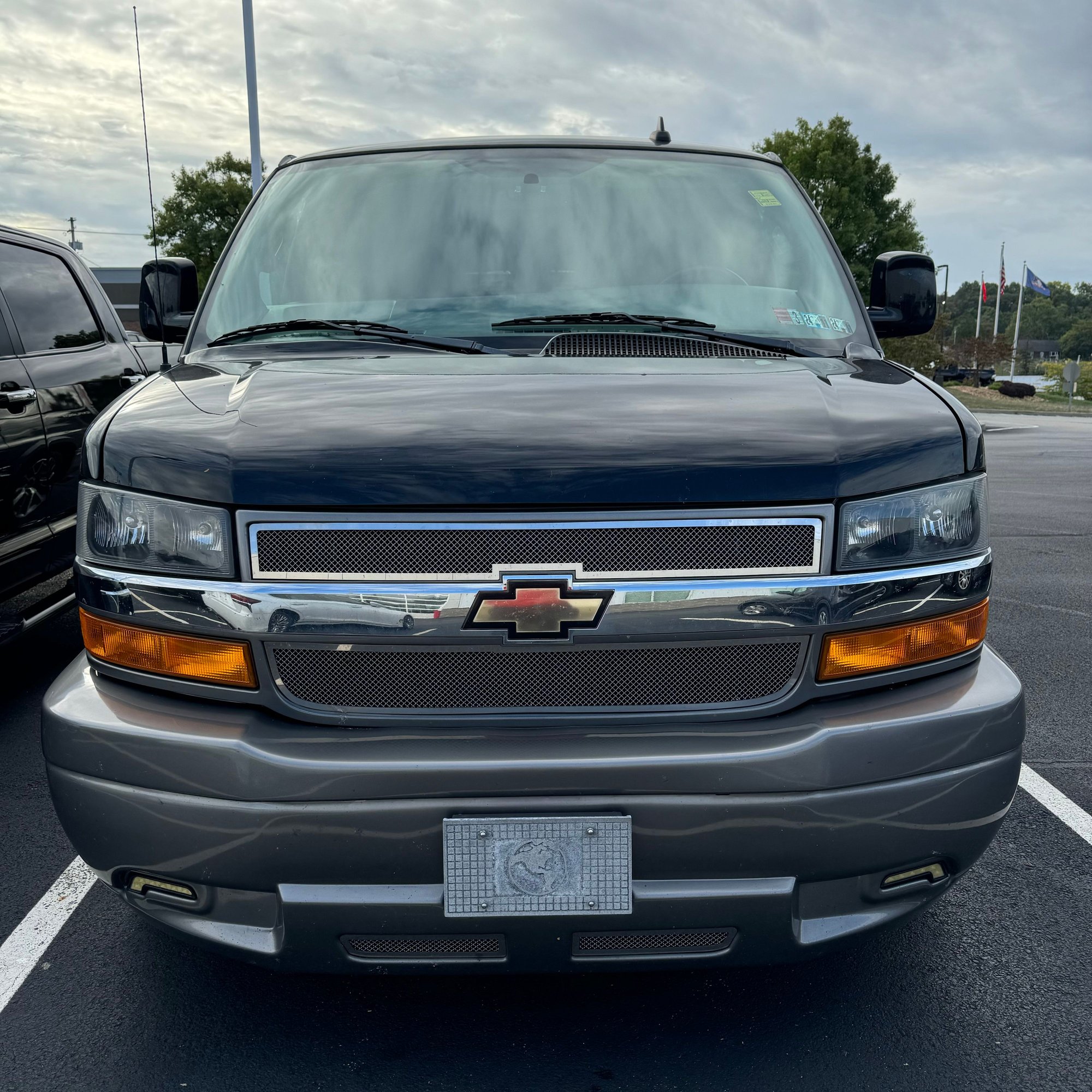 2018 Chevrolet Express 2500 - 2018 Express Explorer - Used - VIN 1GCWGAFG7J1289311 - 72,217 Miles - North Huntingdon, PA 15642, United States