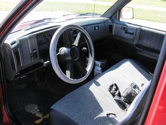 5spd, bench seat