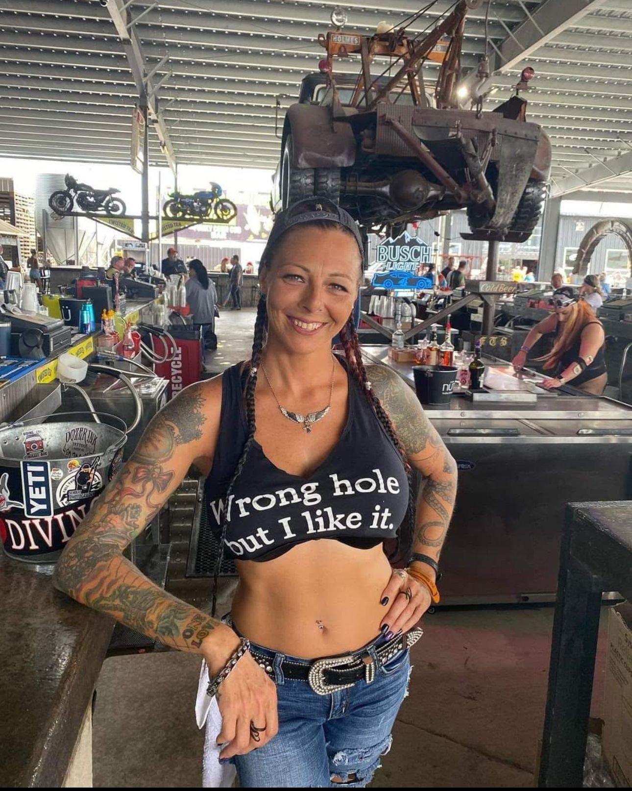My kind of a woman 😁