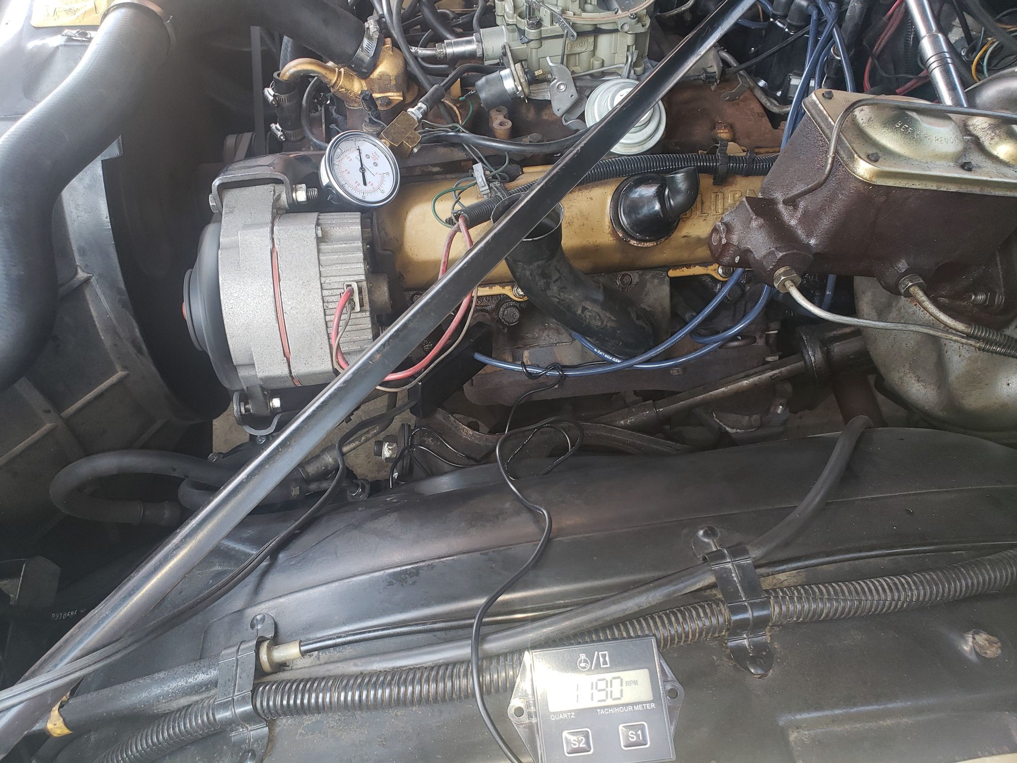 Ported to manifold vacuum.