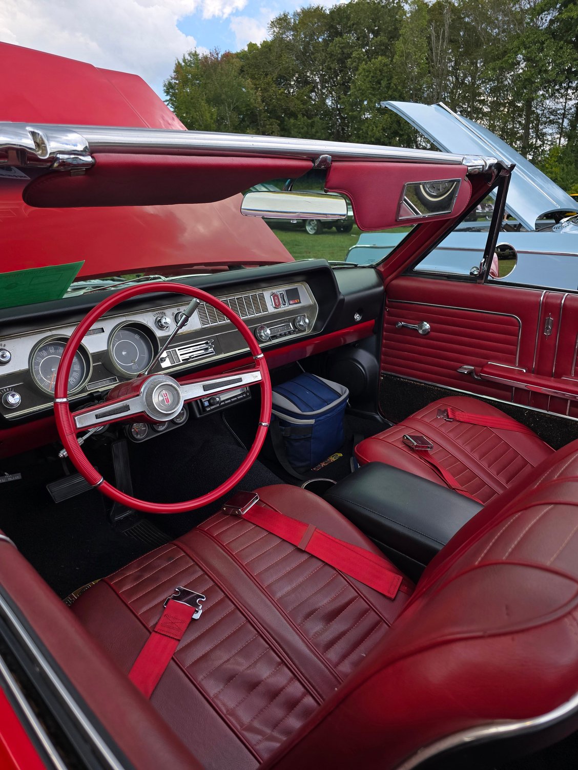 One of many early Cutlass/F85 models on display...