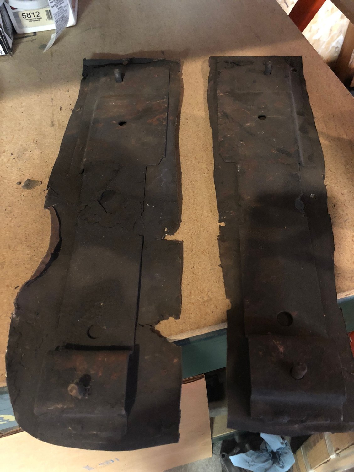 6872 Cutlass 442 bucket seat floor mount brackets