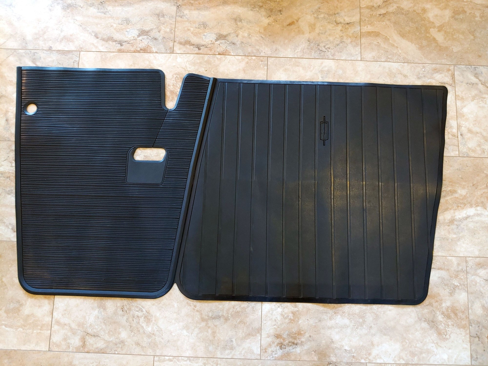 196667 Black Toronado Front Floor Mat for Sale