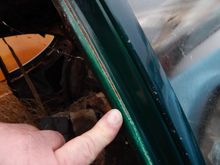 You can see on this old car the paint is worn where the seal had fit against it and rubbed over the years. 