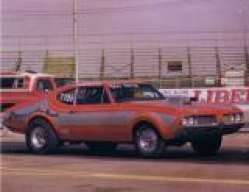 Saw this car run at Samoa Drag strip in Eureka ,Can in the early 80's. Munn's Rootbeer special.