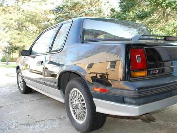 88 Cutlas Calais International Quad-4 5spd