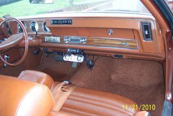 1971Olds Sienna vinyl interior