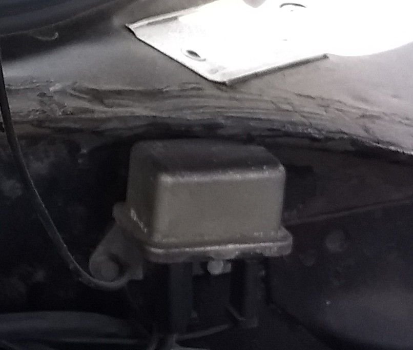 Ignition key buzzer/seat belt buzzer don't work..