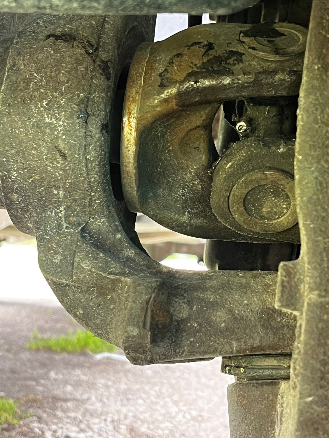 Front axle replacement