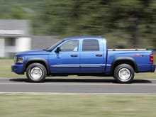 dakota  crew cab side view