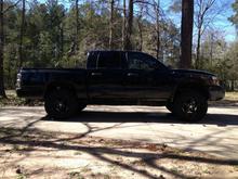 3" body lift installed and 33" all terrains