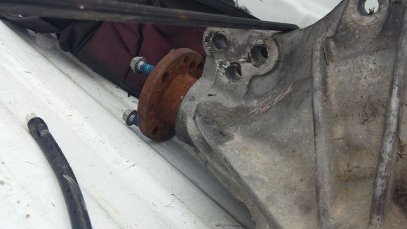 This is the 2009 1500 front diff bracket