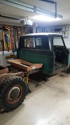 This is the last time this cab will be on this frame. Im going to keep the cab for repair parts. The green wagon on the frame will be how I move the cab around the yard. Ill also move the beds back and forth. 