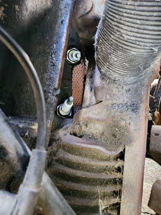 Gasket debris
