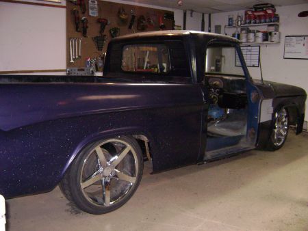 Thats about where she will sit. Ill add the spacers in the front. Thats exactly where I like it, with the wheel well line running through the tire. It might have to go up though. 