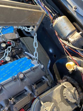 Good clearance from the brake booster.