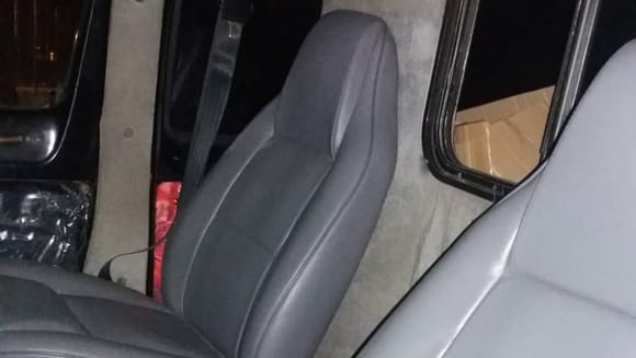 New seats from 1998 B3500