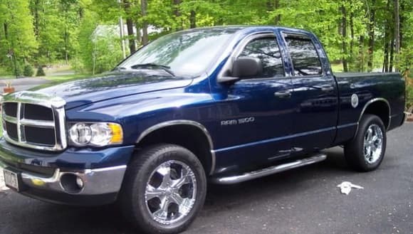 2003 dodge ram 1500
hemi (took that badge off)
had a cai, tb spacer, headers and a bit of exterior mods.
20in Panther wheels wrapped in hankook tires
traded in for a dodge caliber on september 16, 2007.