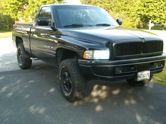 new exhaust dual out before tire