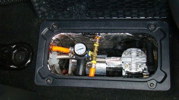 Viair 200 psi onboard air system, (2.5 gallon tank mounted under truck)