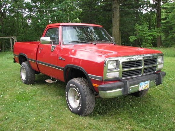 1992 Dodge W150 LE