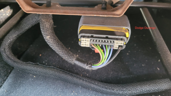 How connector looks on my Dodge(seems the same like on Durango II)