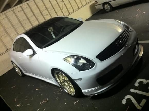 VIP Cloud White G35 03