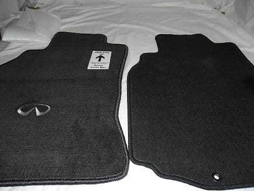 G35 Custom floor mats Charcoal, with just Infiniti logo