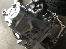 Got the head mounted on and sprayed the engine and trans with a ceramic engine coating. I know some people don’t like this but I think it will look extremely good when it’s sitting in the bay.