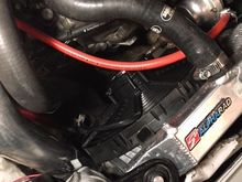 Fan overhanging edge of rad